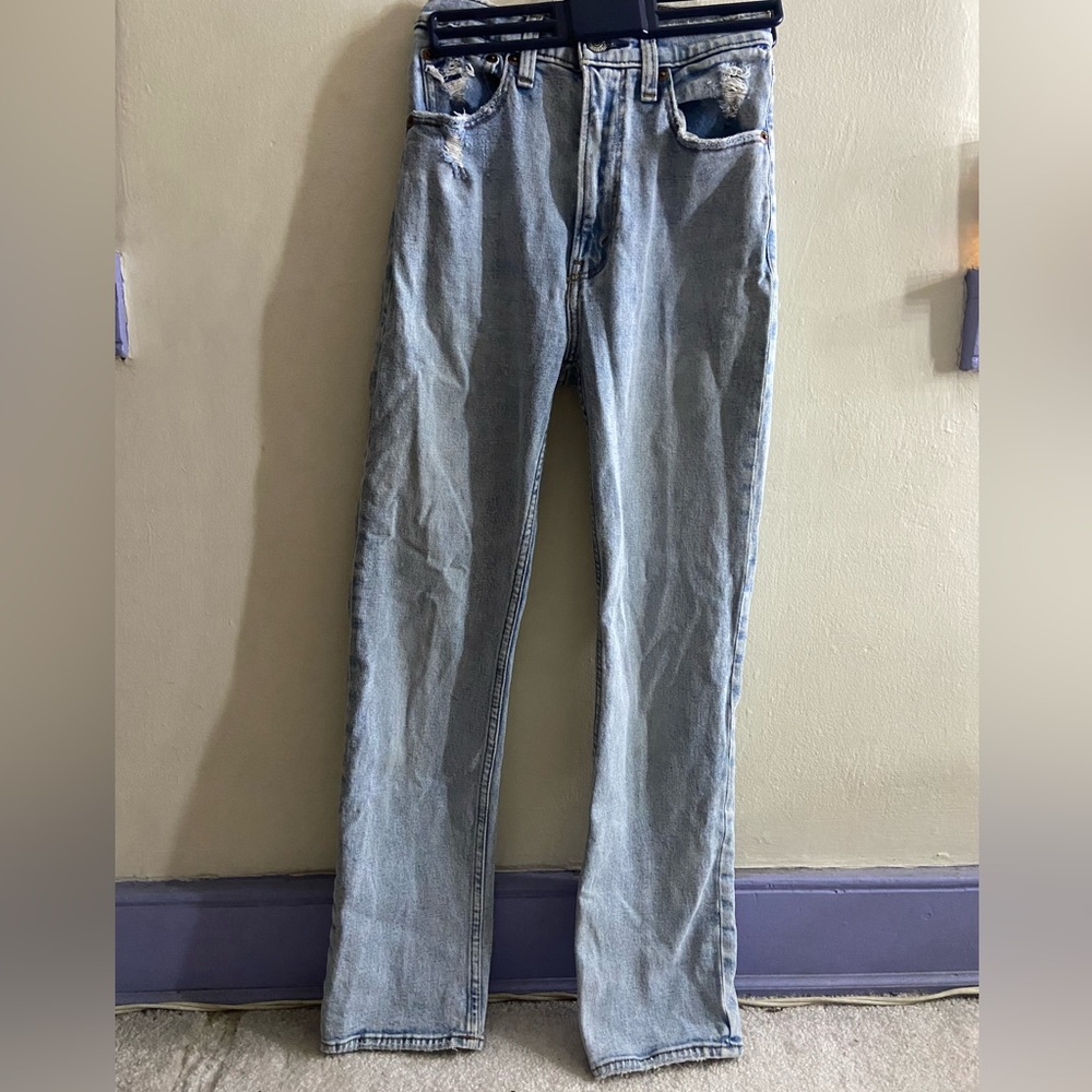 Abercrombie & Fitch Ankle Straight Ultra High Rise Jeans - Picture 4 of 7